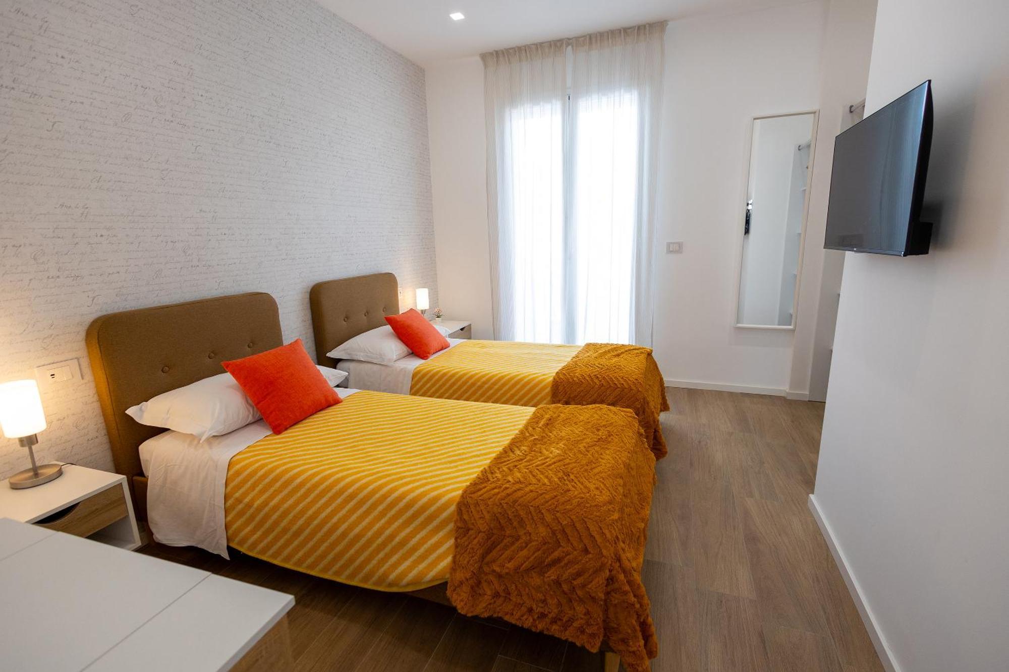 Perla Sul Mare Apartments Giardini-Naxos Buitenkant foto
